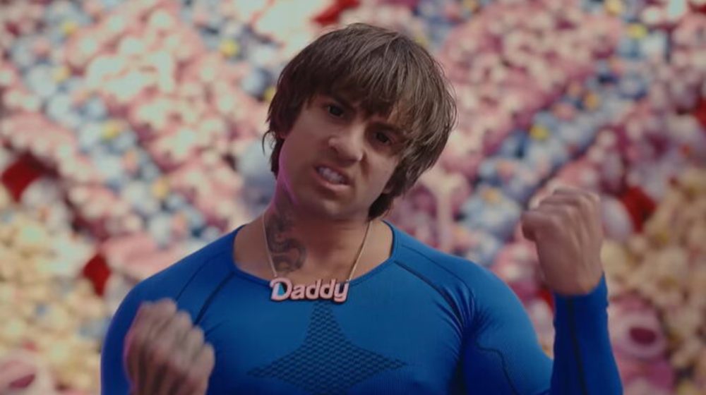 Ugašen Jutjub kanal "Faraona", influensera koji kroz muziku promoviše pedofiliju 8
