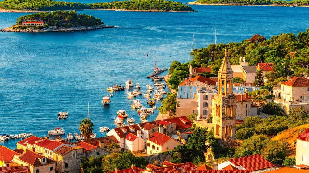Kako letovati na Hvaru o trošku poreskih obveznika? 6