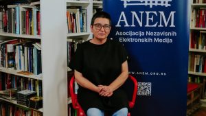 Kristina Demeter Filipčev iz Bečejskog mozaika na udaru pretnji i uvreda: "Ne pada mi na pamet da umrem zbog SNS-a" 5 Kristina Demeter Filipčev iz Bečejskog mozaika na udaru pretnji i uvreda: "Ne pada mi na pamet da umrem zbog SNS-a" 5