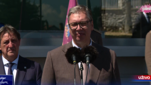 Kadeti promovisani u najmlađe oficire, Vučić im poručio da su oni garant bezbednosti Srbije 6 Kadeti promovisani u najmlađe oficire, Vučić im poručio da su oni garant bezbednosti Srbije 3