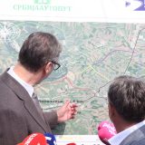Da li Vučić kupuje auto do izbora na jesen? 4